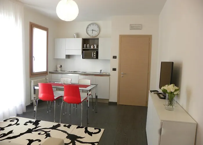 Venice Dante * Местре