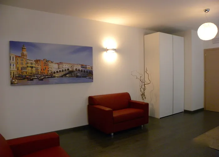 Апартаменты Venice Dante *