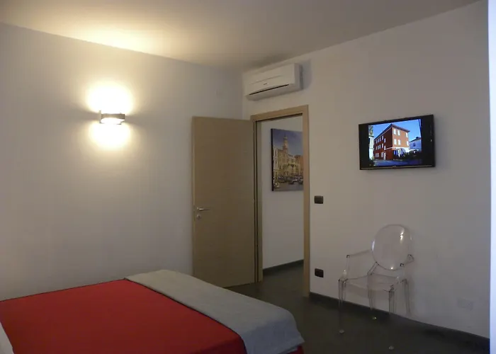 Venice Dante Апартаменты