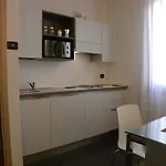 شقة فينيس دانتي *