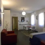 فينيس دانتي شقة