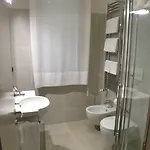 فينيس دانتي شقة *